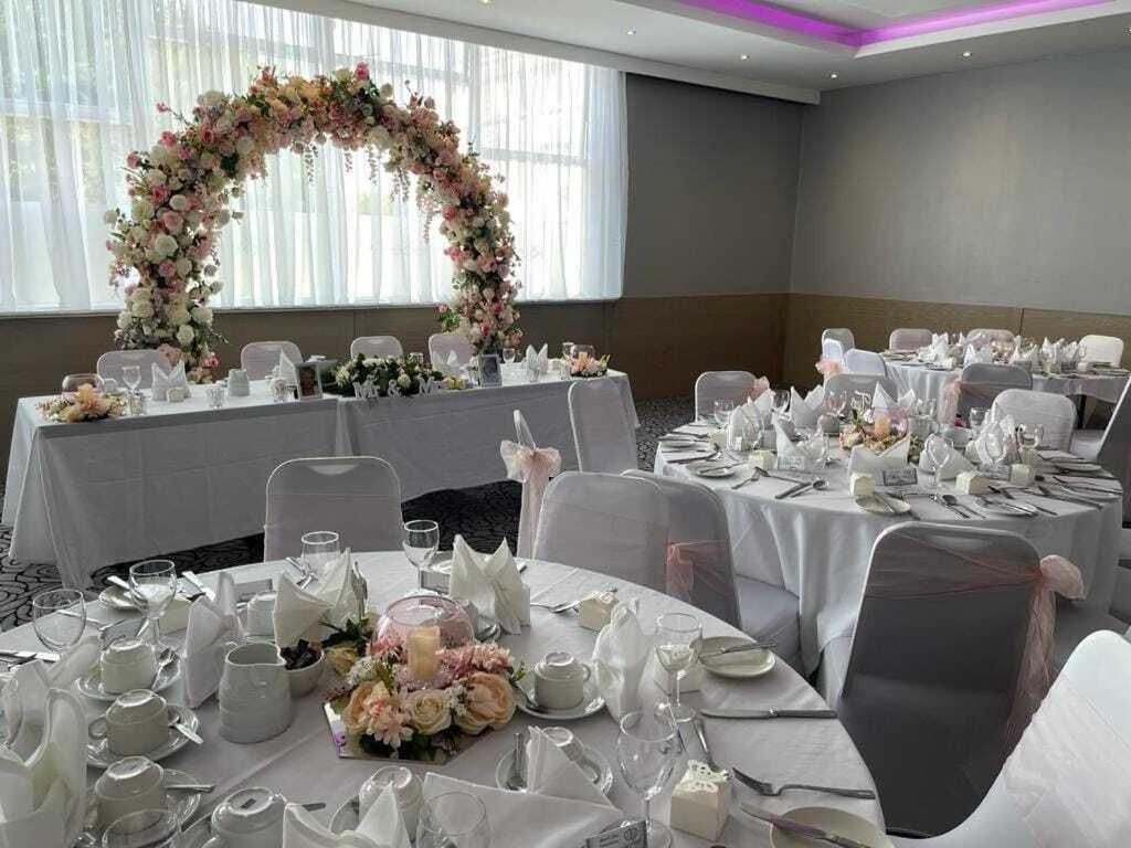 Kings Park Hotel Glasgow Esterno foto