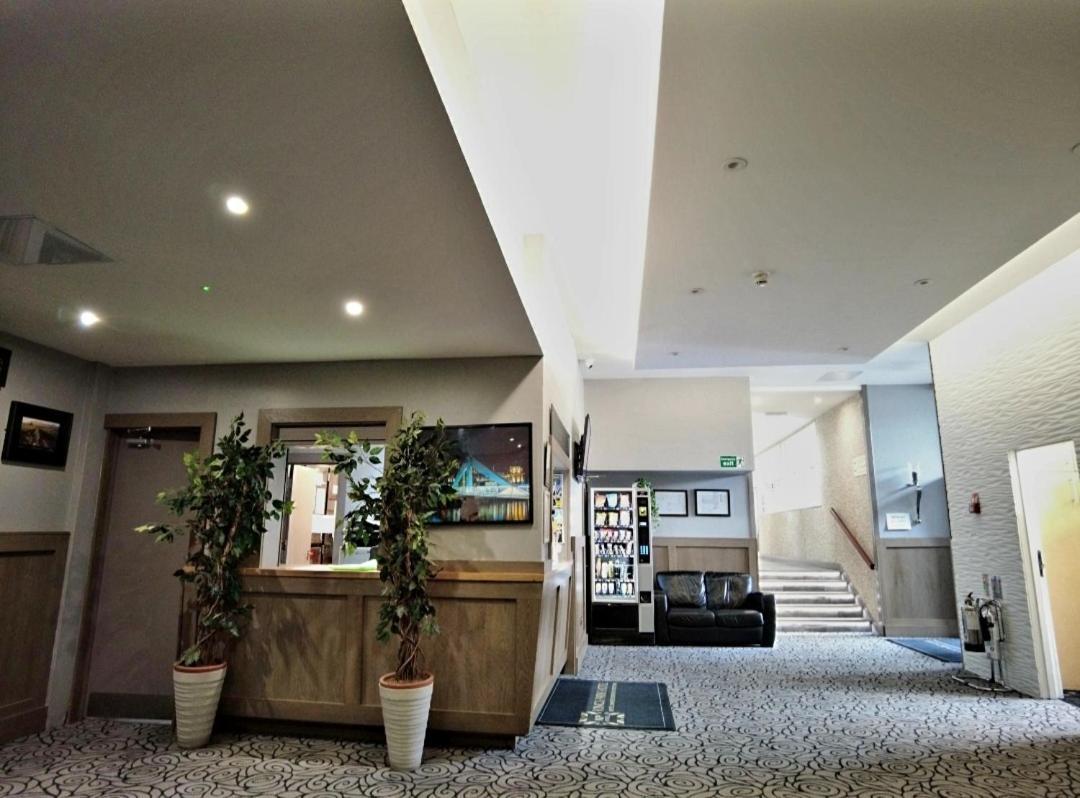 Kings Park Hotel Glasgow Esterno foto