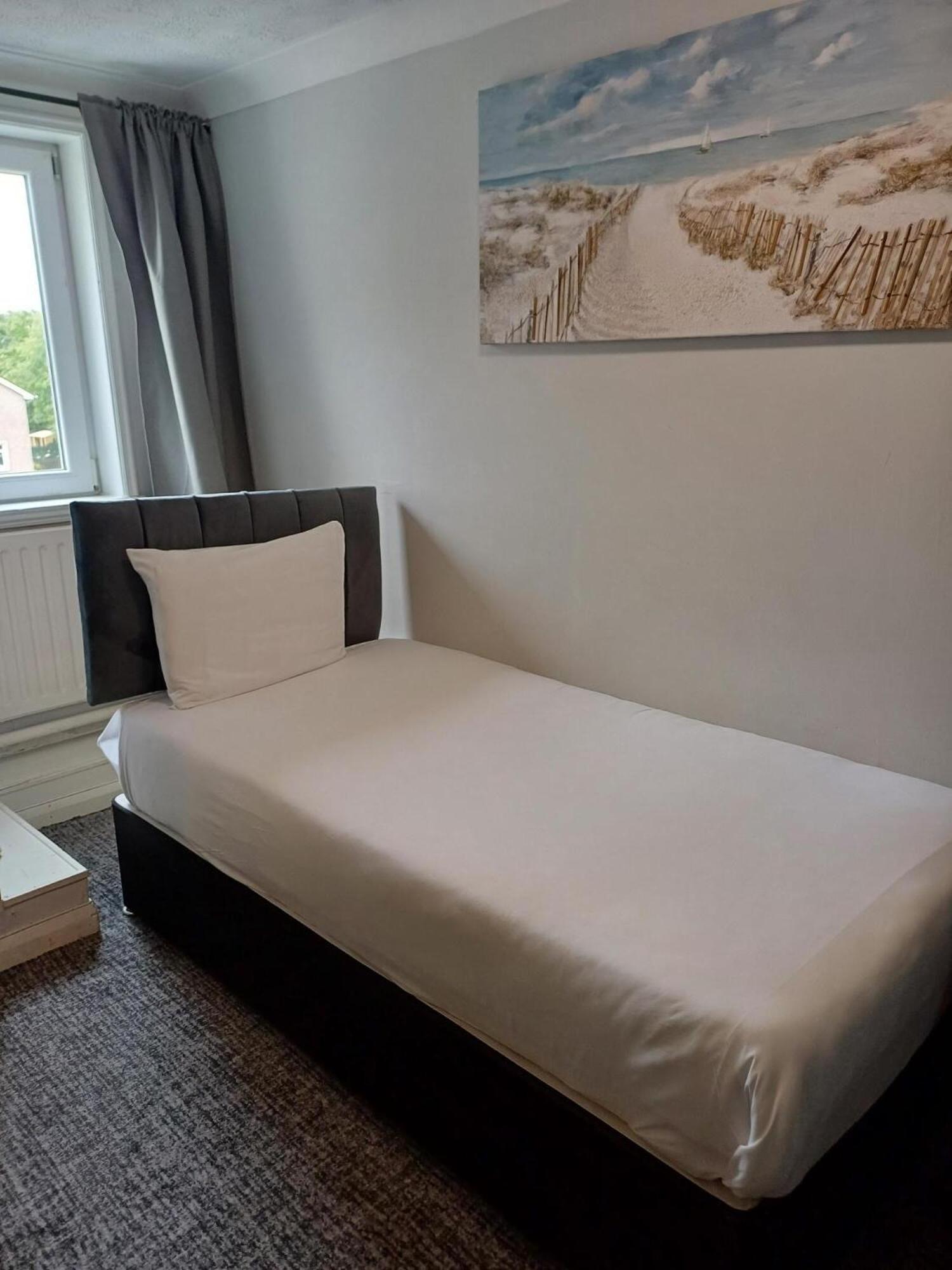 Kings Park Hotel Glasgow Esterno foto
