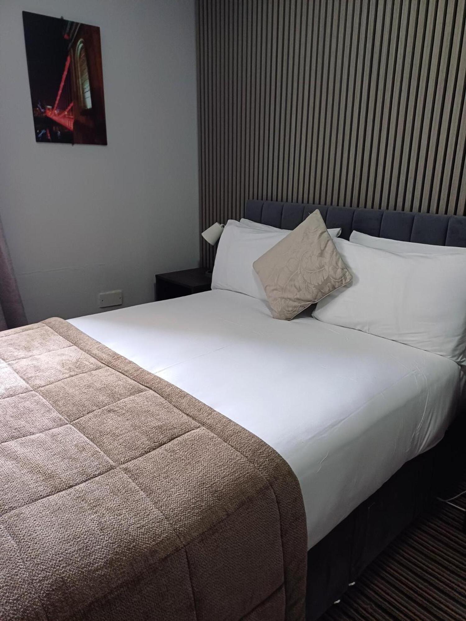 Kings Park Hotel Glasgow Esterno foto